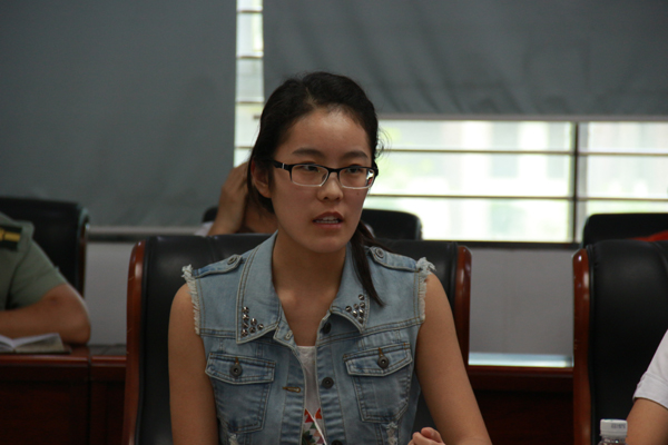 1429759736631577.jpg 杨.jpg